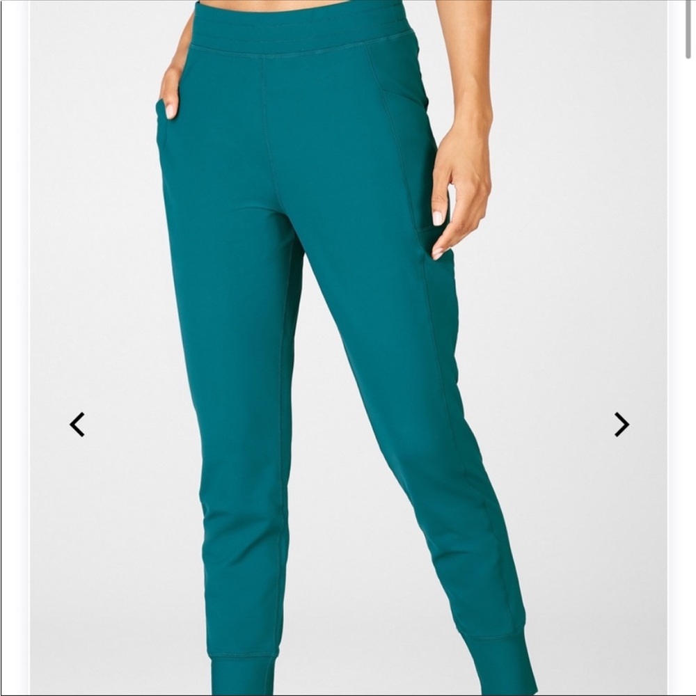Fabletics- ThermaFlex High Waisted Pocket Jogger- Teal